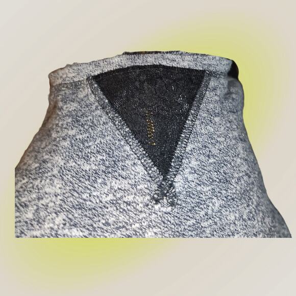 Torrid Short Sleeve Shirt Size 3 - Picture 5 of 6